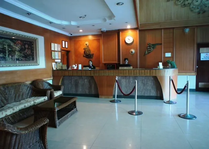 Tyng Garden Hotel